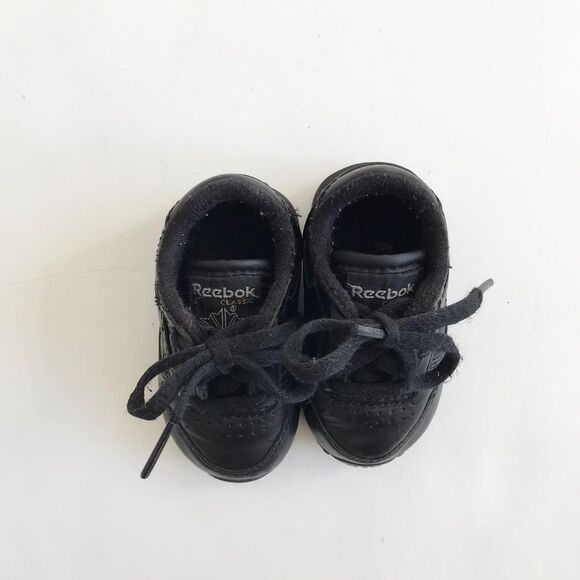 Reebok black classics leather trainers size 2 - Picture 4 of 8